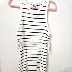 Old navy nursing maternity dress